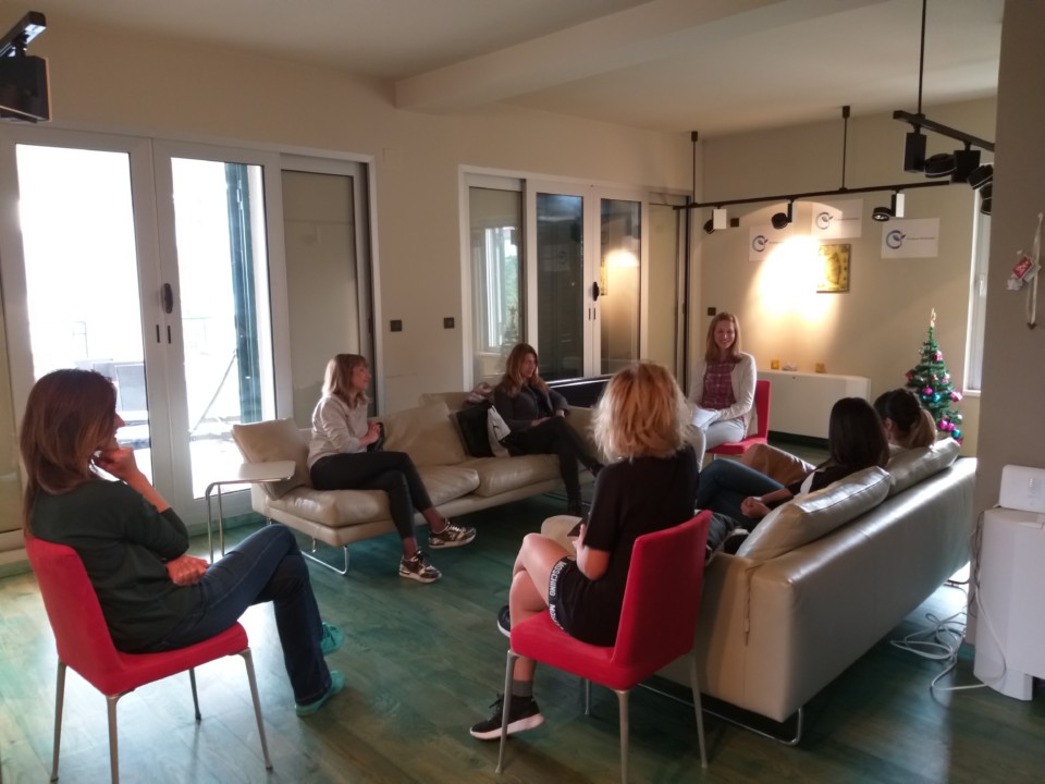 Woman Talks Montenegro: Let’s exchange ideas and inspire each other!                                                                                                                                 (1st gathering- the inspirative story of Olivera Jelic)